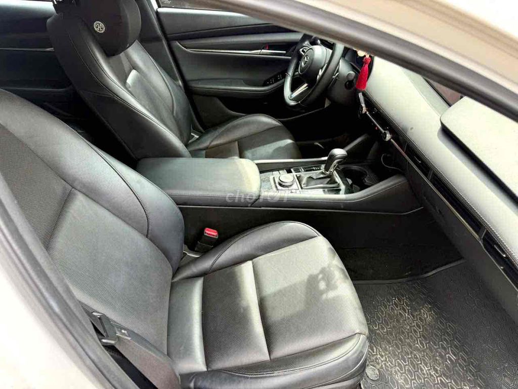 MAZDA 3 luxury 2024 LƯỚT 5 VẠN ,HỖ TRỢ VAY 70%. Mua bán Ô tô tại Quận Bình Tân Tp Hồ Chí Minh được đăng bởi XUÂN DUY AUTO hình 9