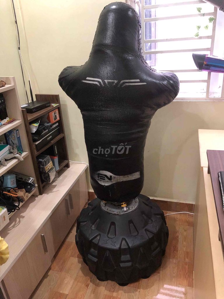 Hình nộm tập võ 1 tạ Đen. Mua bán Đồ thể thao, Dã ngoại tại Quận Lê Chân Hải Phòng được đăng bởi Vũ Minh Quân hình 1