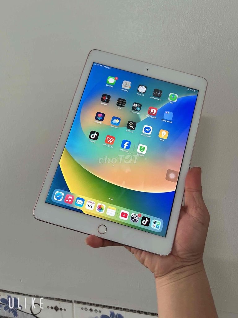 Apple iPad Pro 9.7 Wifi + 5G Vàng hồng. Mua bán Máy tính bảng tại Quận Ô Môn Cần Thơ được đăng bởi Cửa Hàng đtdđ Bảo Ngọc hình 1