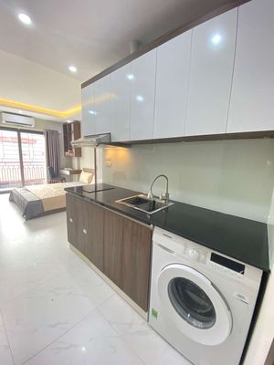 Căn hộ dịch vụ 30 m² · 1 PN · Phố Lương Khánh Thiện