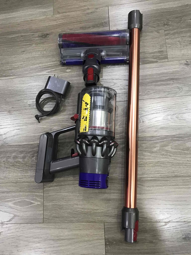 Máy hút bụi cầm tay Dyson V10 siêu mạnh mẽ. Mua bán Nội thất, đồ gia dụng khác tại Quận Ba Đình Hà Nội được đăng bởi Thắng hình 6