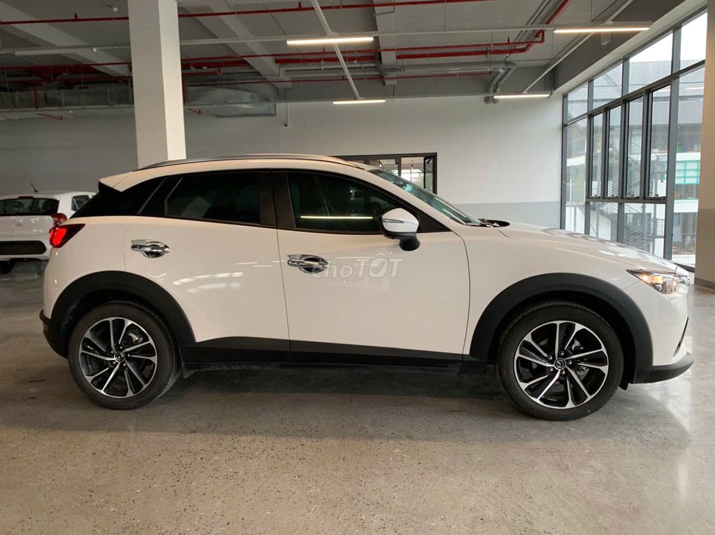 Mazda CX 3 2024 Deluxe 1.5 AT - 1949 km. Mua bán Ô tô tại Thành phố Đà Lạt Lâm Đồng được đăng bởi Ngô Anh ÔTô Lướt THACO Lâmđồng hình 6