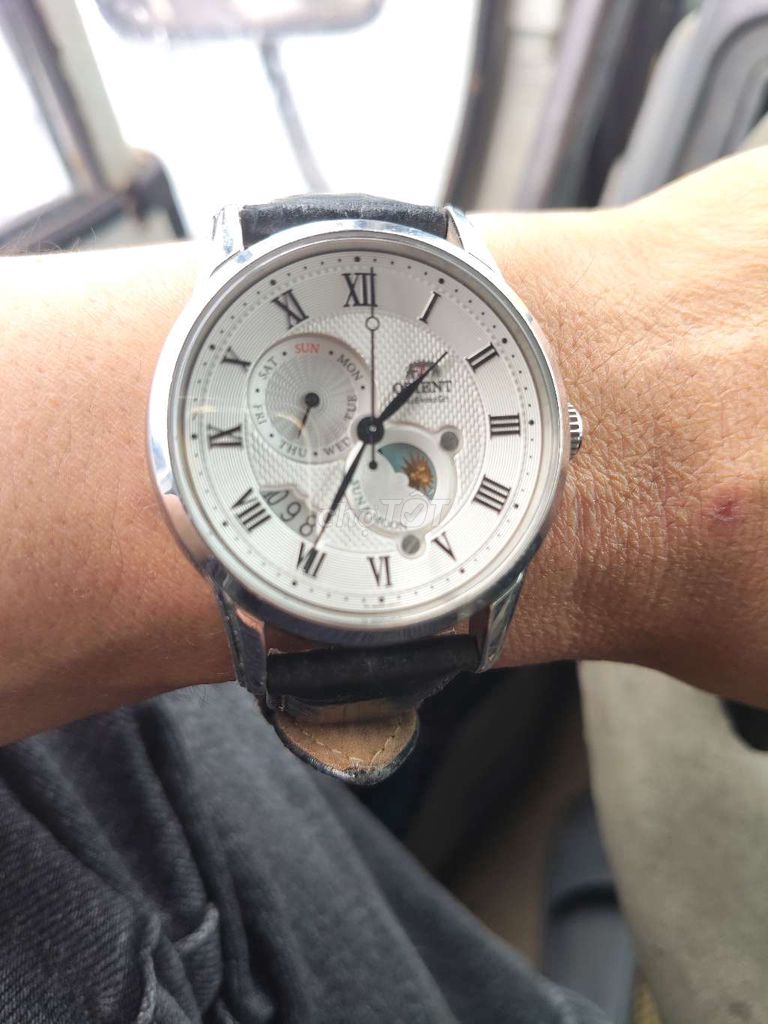 Orient Sun and Moon Gen 3 Dây da Đen 42mm. Mua bán Đồng hồ tại Huyện Gia Lâm Hà Nội được đăng bởi Trần Ngọc Quỳnh hình 1