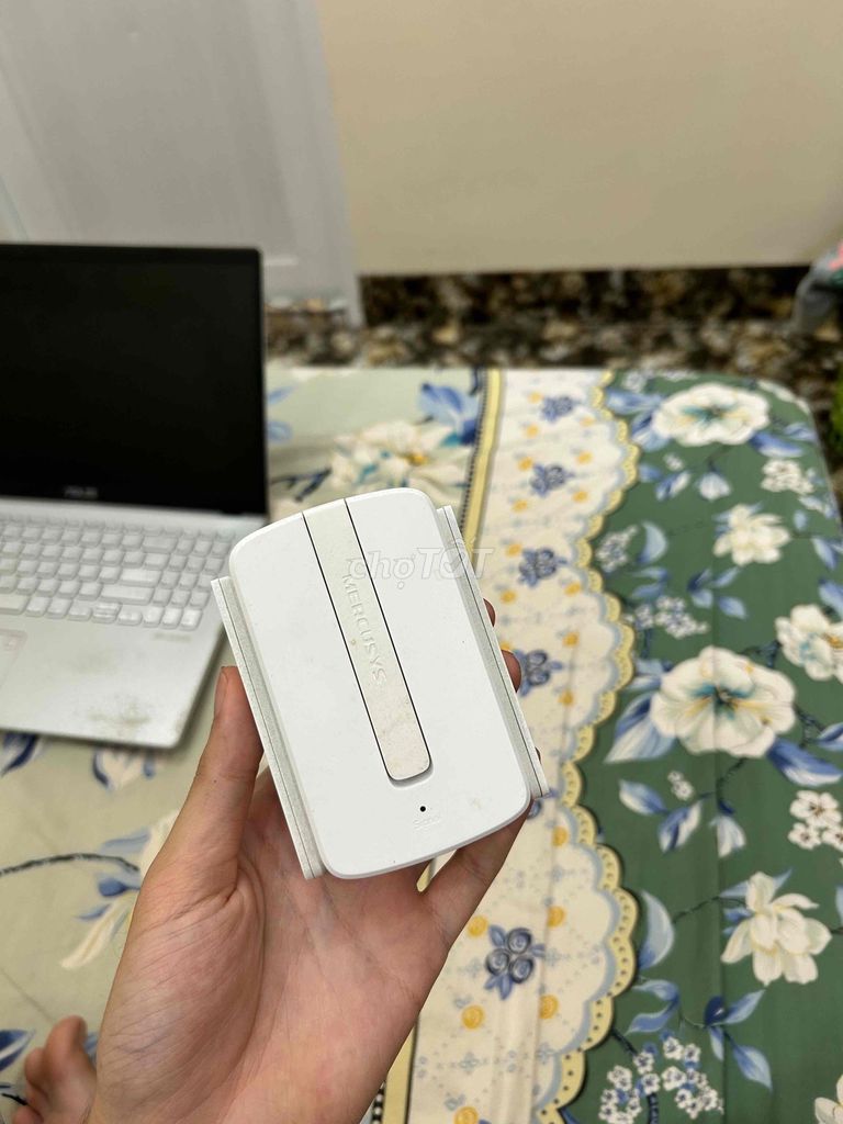 Bộ kích sóng Wi-Fi Mercusys MW300RE Trắng. Mua bán Phụ kiện (Màn hình, Chuột...) tại Thành phố Qui Nhơn Bình Định được đăng bởi Phạm Hoàng Huy hình 1
