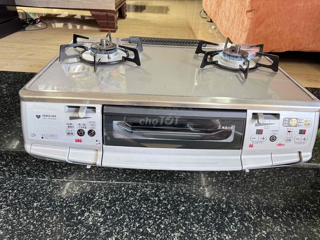 bếp nhật mặt men và kính chống trầy