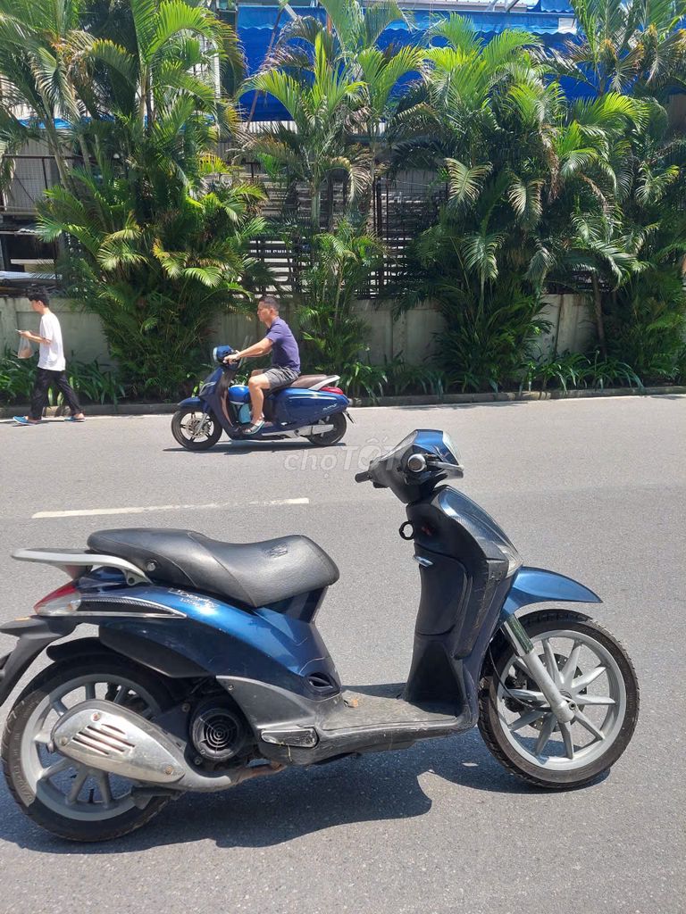 Bán xe Piagio Libertyie  tíết kiệm xăng chính chủ. Mua bán Xe máy tại Quận Hoàng Mai Hà Nội được đăng bởi Lê văn tình hình 2