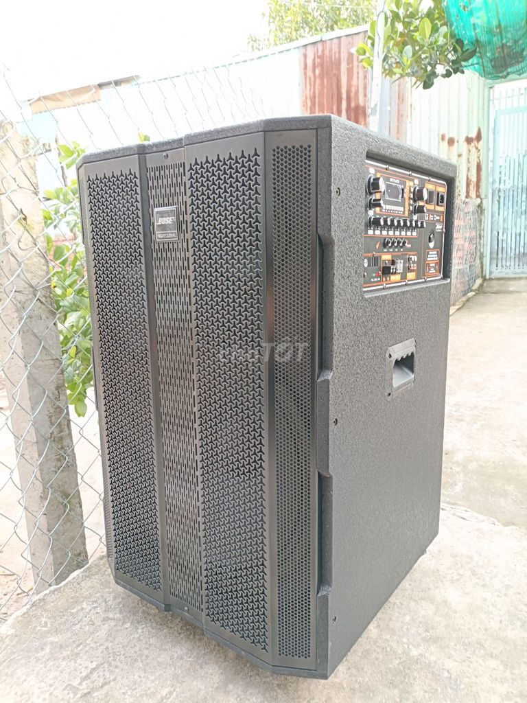 Loa 5 TẤC HIỆU BOSE 9898BX Pro CÒN NGUYÊN THÙNG. Mua bán Tivi, Âm thanh tại Huyện Hóc Môn Tp Hồ Chí Minh được đăng bởi HÙNG hình 1