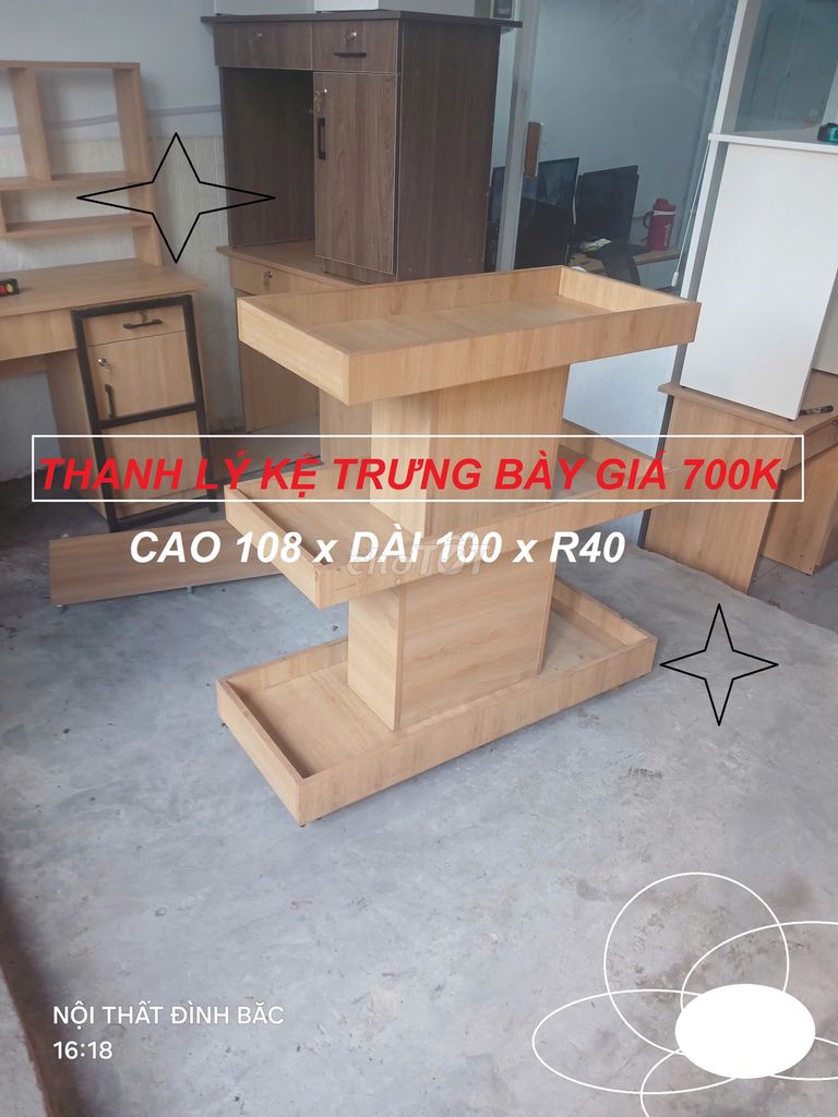 THANH LÝ KỆ TRƯNG BÀY 3 TẦNG VÁN ÉP