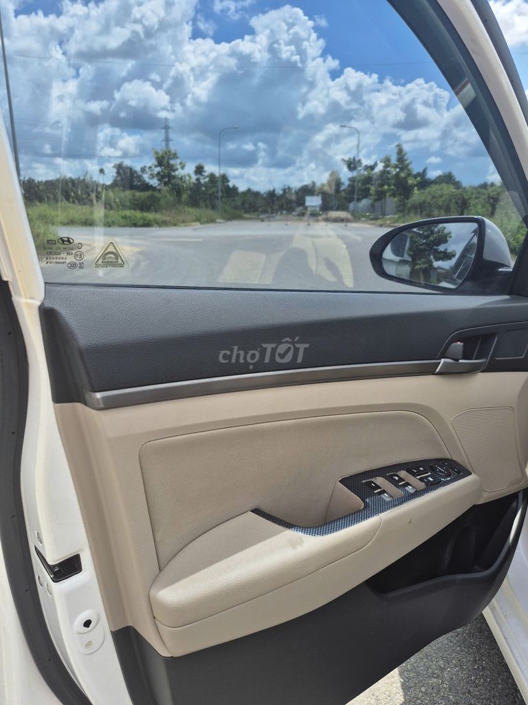 Hyundai Elentra số sàn 2019 - phân khúc C. Mua bán Ô tô tại Quận Cái Răng Cần Thơ được đăng bởi Tình là gì hình 14
