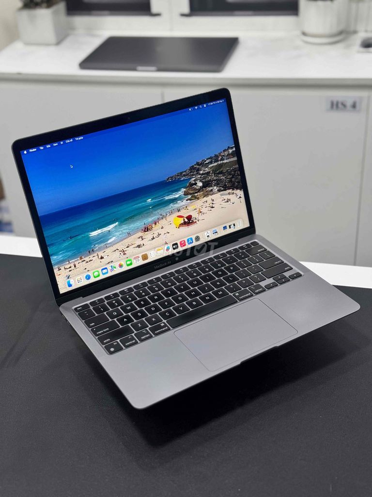 MacBook Air M1 Ram 16/512 như mới nguyên zin. Mua bán Laptop tại Quận 10 Tp Hồ Chí Minh được đăng bởi Viễn Huy Shop hình 1