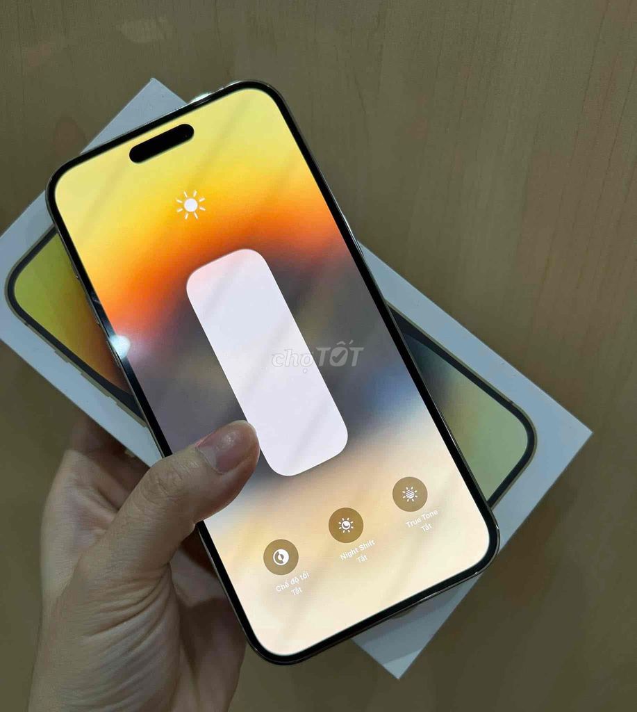 iPhone 14 Pro Max 128GB Vàng đang dùng đẹp Qtế. Mua bán Điện thoại tại Quận Bình Thạnh Tp Hồ Chí Minh được đăng bởi Huy hình 1
