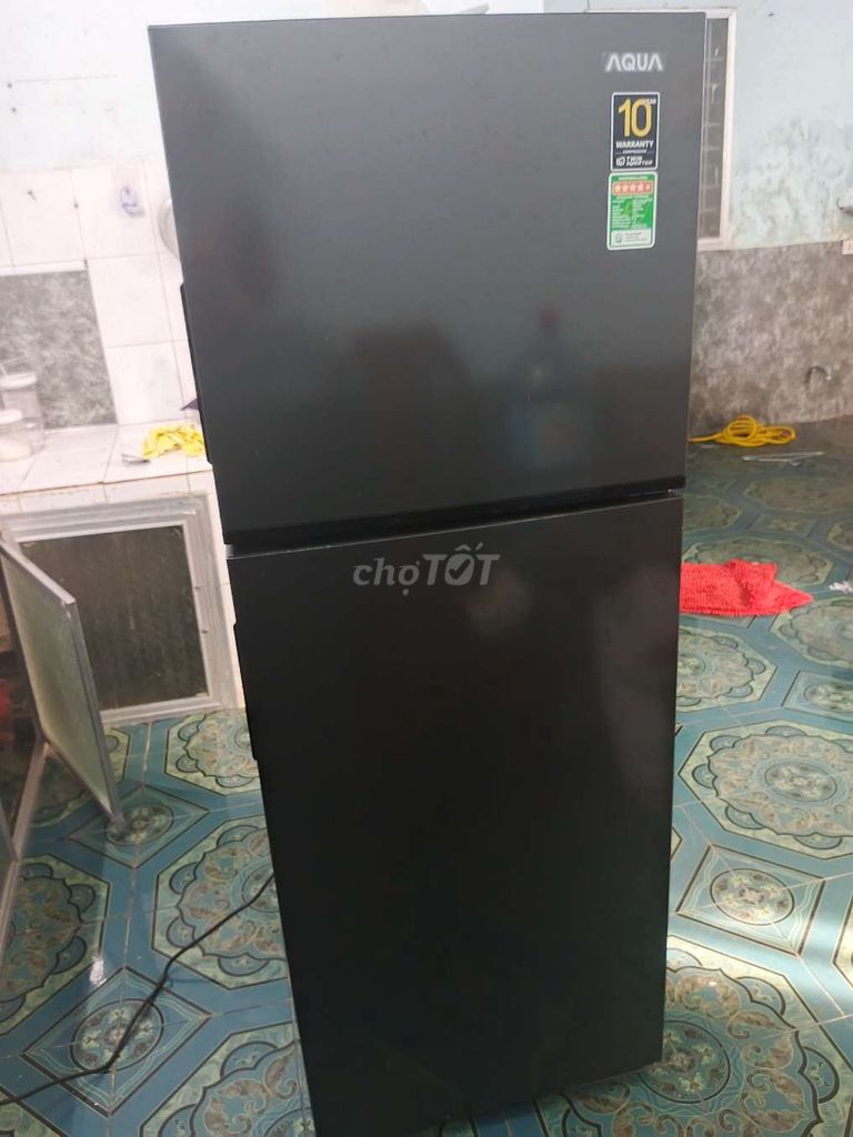 Tủ lạnh Aqua Đen Đã sử dụng. Mua bán Tủ lạnh tại Thành phố Đồng Xoài Bình Phước được đăng bởi Võ Phi Hùng hình 1