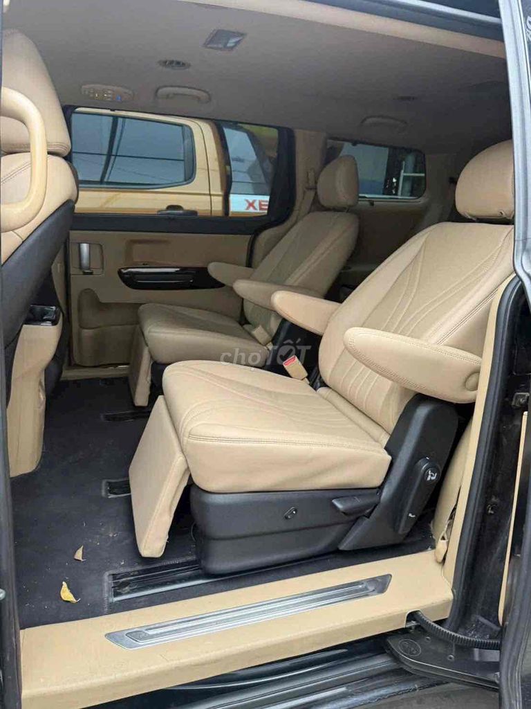 Kia Sedona 2020 bản Deluxe - 92000 km. Mua bán Ô tô tại Quận 12 Tp Hồ Chí Minh được đăng bởi Nam Trường  hình 5