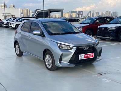 Toyota Wigo 1.2 D-CVT 2024 Bạc 8.000km