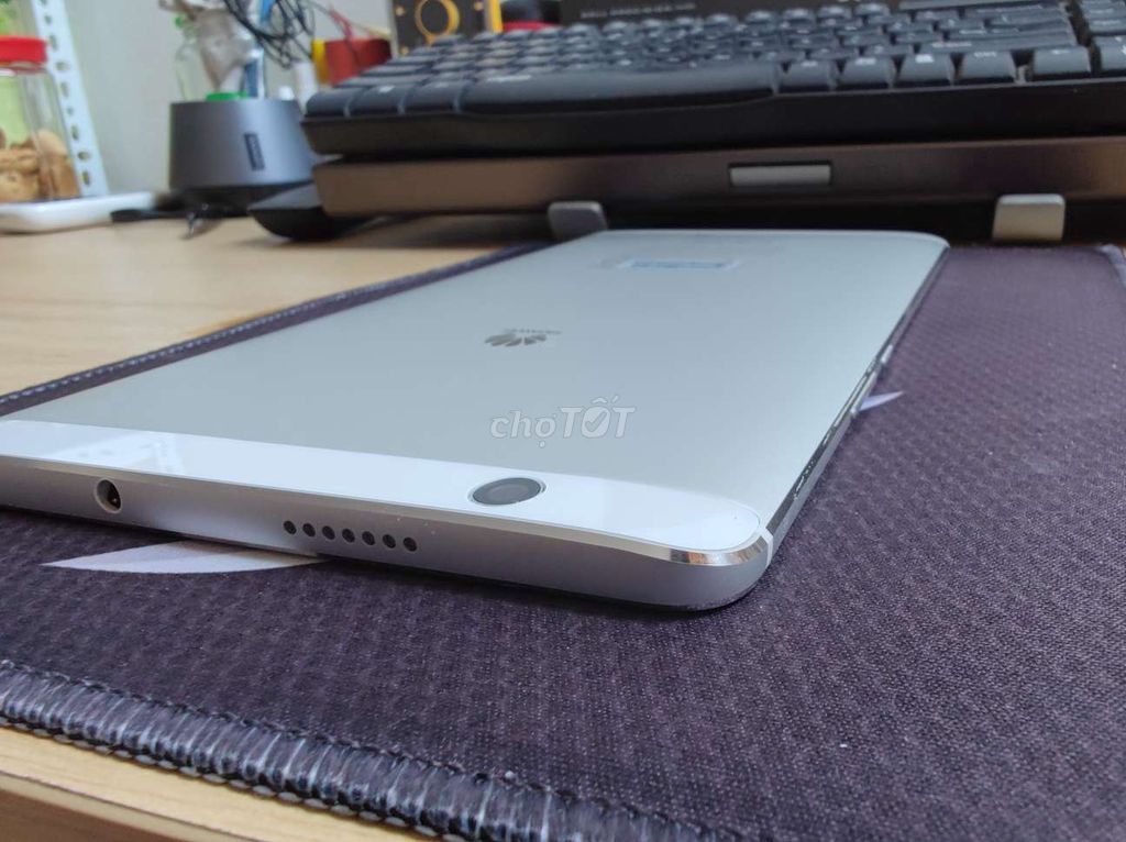 Máy tính bảng Huawei Mediapad M3 màn 2K siêu đẹp