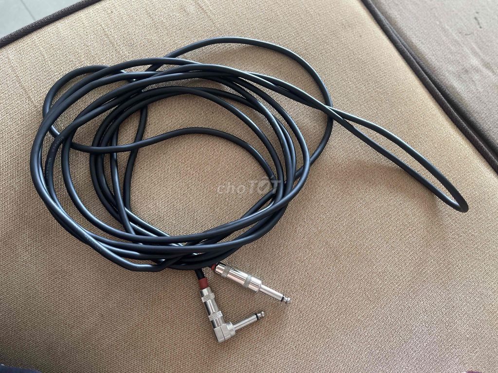 Cáp âm thanh 2 đầu 6 ly dài 6m Sommer Đen. Mua bán Tivi, Âm thanh tại Huyện Núi Thành Quảng Nam được đăng bởi Hoàng hình 1