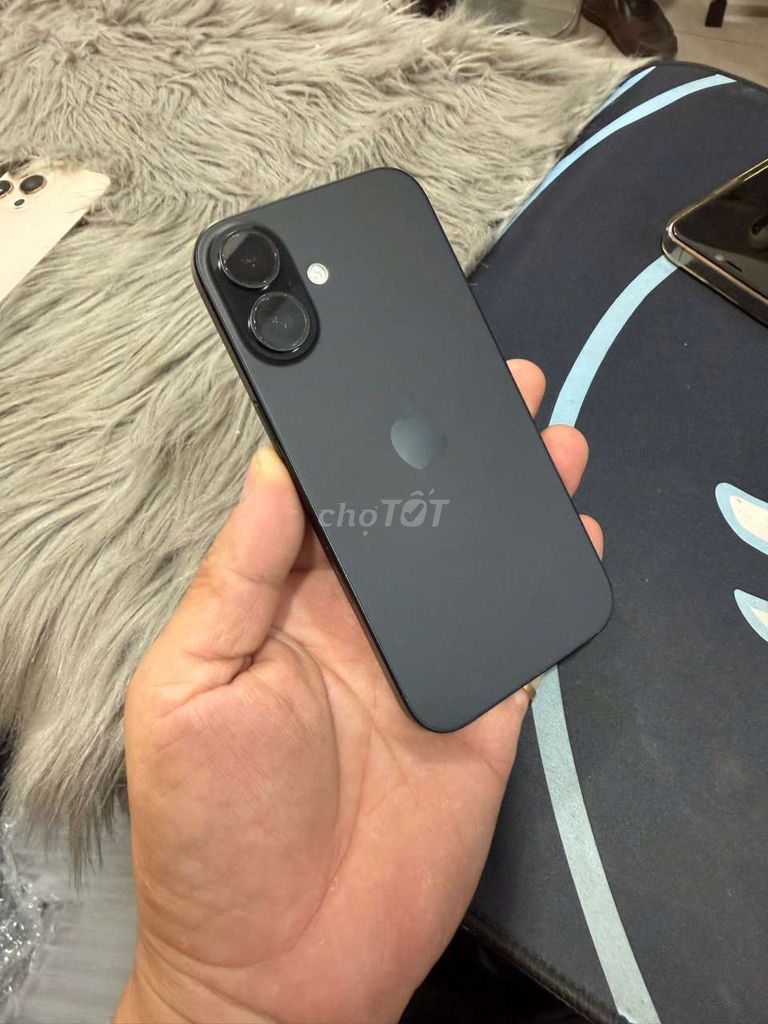 iPhone 16 Thường 128GB Đen Quốc tế . Mua bán Điện thoại tại Quận Bình Thạnh Tp Hồ Chí Minh được đăng bởi Hoàng Giang hình 1