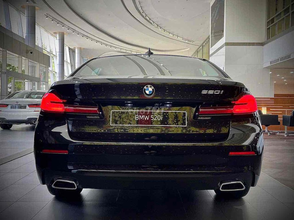 BMW 5 Series 520i Ưu Đãi Cực Khủng !!!. Mua bán Ô tô tại Quận Bình Tân Tp Hồ Chí Minh được đăng bởi Hồ Nhật Anh hình 9
