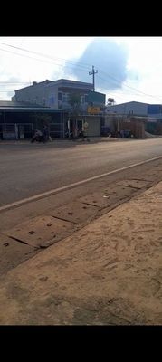 Cho thuê nhà mặt tiền ngã ba chợ. Cho thuê nhà ở tại Huyện Tuy Đức Đắk Nông được đăng bởi Nguyen thị kim thảo