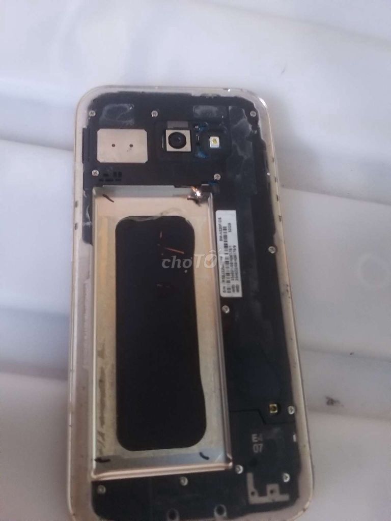 Samsung Galaxy A5 (A520) 3GB/32GB Vàng. Mua bán Điện thoại tại Huyện Bình Chánh Tp Hồ Chí Minh được đăng bởi Duy  Anh hình 1