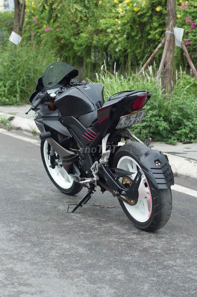 R15, 2020, mới keng, giá 30tr, hỗ trơn trả góp 0đ. Mua bán Xe máy tại Quận Nam Từ Liêm Hà Nội được đăng bởi Thành hình 6