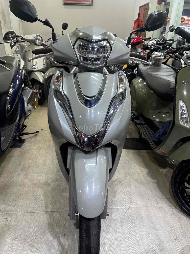 Lead 2021 up 4val, đèn led, smartkey. BSTP 1 chủ. Mua bán Xe máy tại Quận Bình Thạnh Tp Hồ Chí Minh được đăng bởi Lê Nhân hình 2