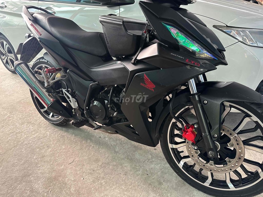 Bán xe chính chủ mua từ đầu. Mua bán Xe máy tại Huyện Bến Lức Long An được đăng bởi dũng trần hình 3