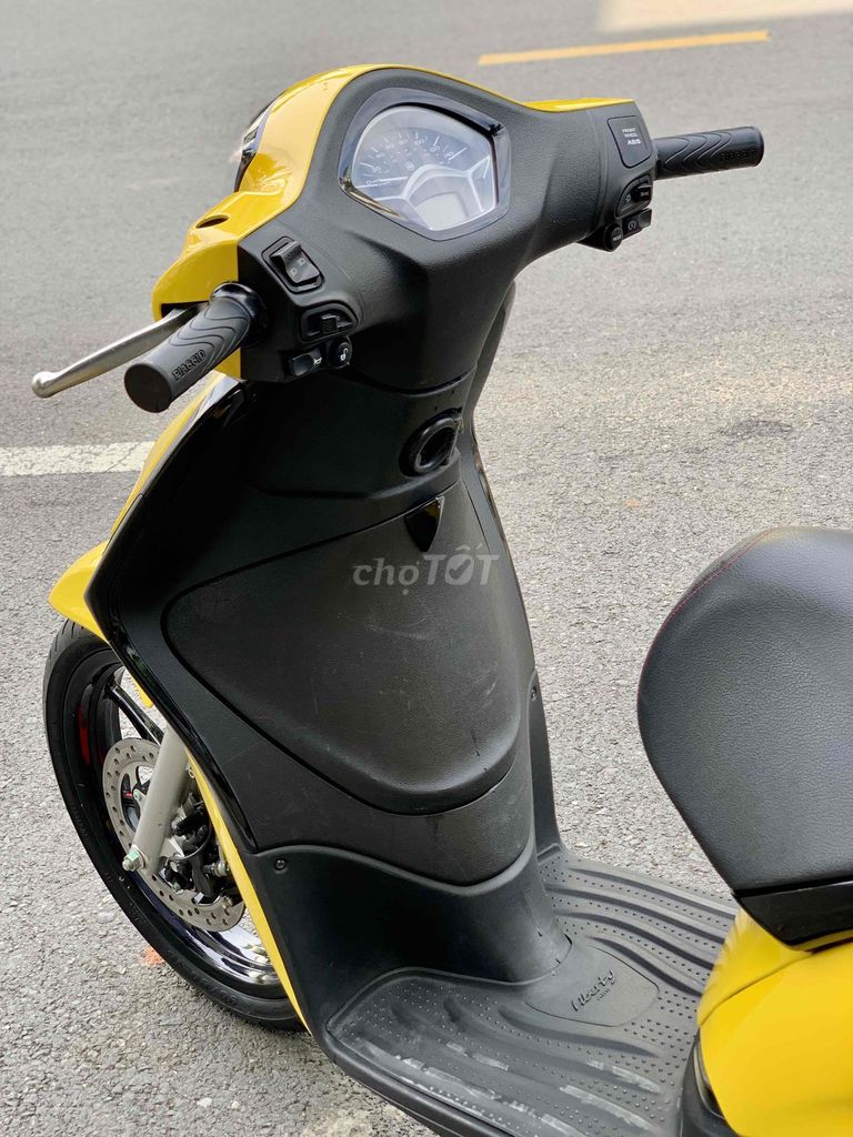 🔥Piaggio Liberty 125 ABS 2021 vàng chính chủ BSTP🔥. Mua bán Xe máy tại Thành phố Thủ Đức Tp Hồ Chí Minh được đăng bởi Khương Phan hình 8