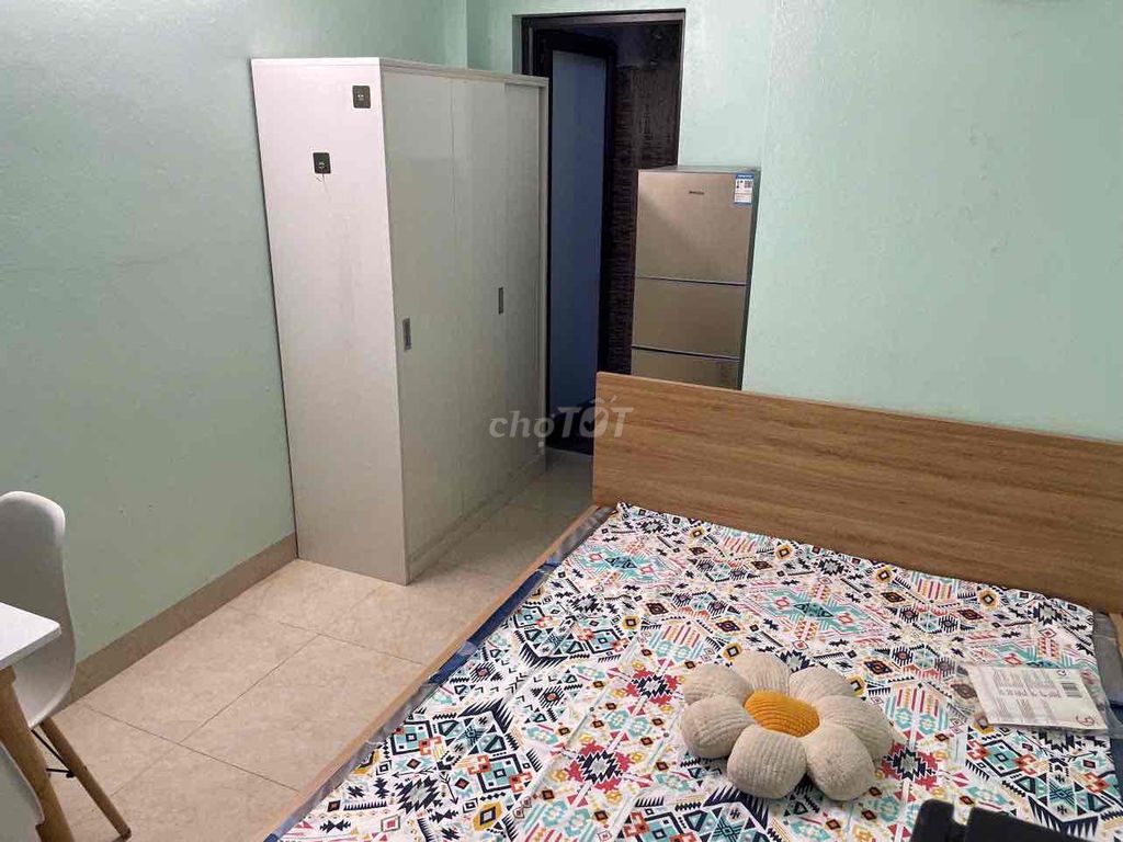 Переуступка комнаты в переулке 159 Фунг Кхоанг