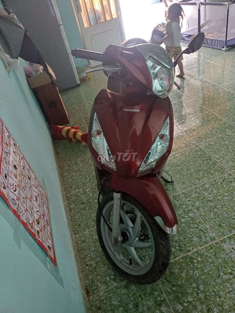 Can ban. Mua bán Xe máy tại Huyện Đức Hòa Long An được đăng bởi Kim Ngân hình 2