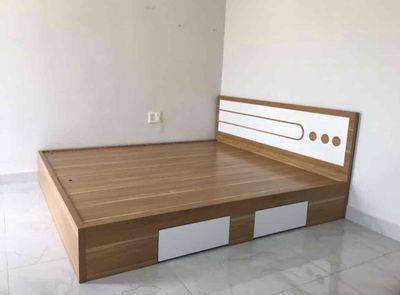 giường gỗ MDF 1m6, 1m8. Mua bán Tủ, kệ gia đình tại Quận Tân Phú Tp Hồ Chí Minh được đăng bởi Hong Le