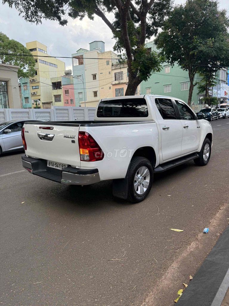 Toyota Hilux 2019 2.4G 4×4 MT - 100000 km