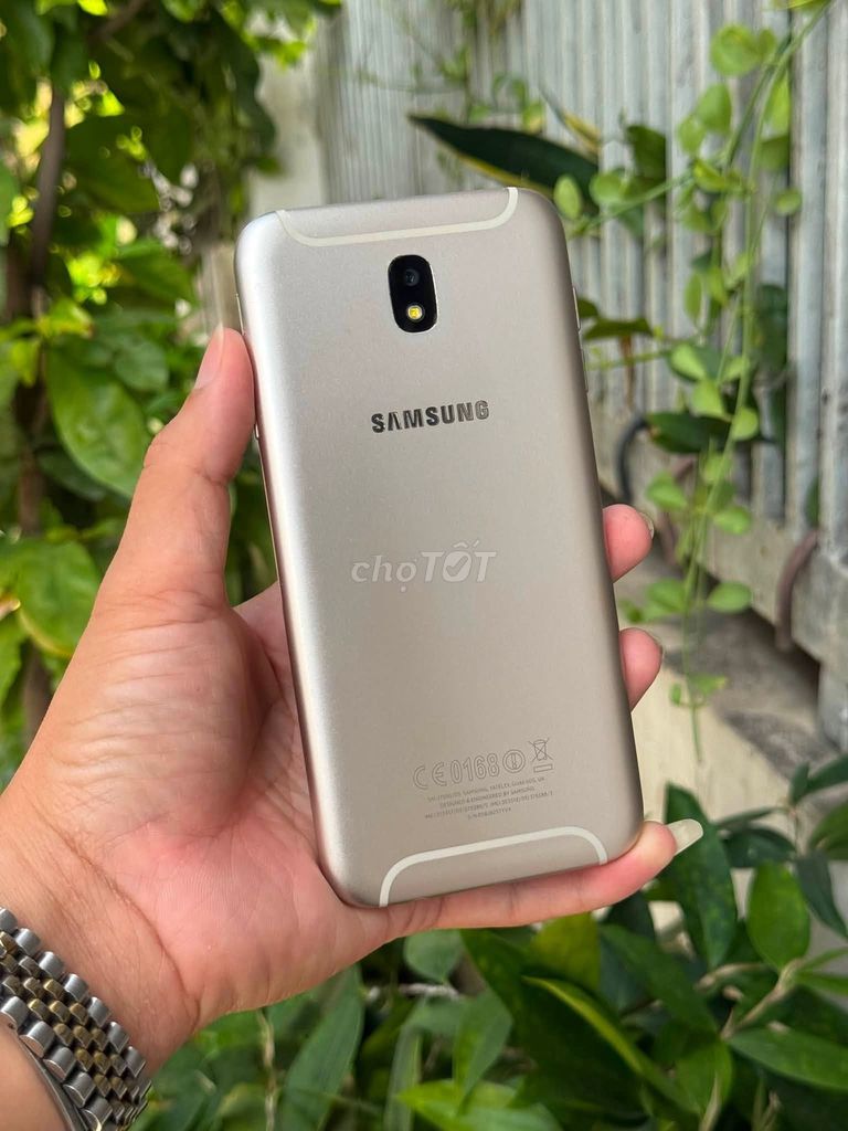 Samsung J7 Pro 3GB 32GB Vàng. Mua bán Điện thoại tại Quận 1 Tp Hồ Chí Minh được đăng bởi Hội Đồ Điện Tử hình 1
