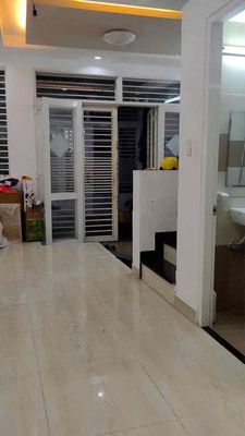 Rent · 4 bd · 40 м² · Quận Phú Nhuận, ул. Đường Lê Văn Sỹ