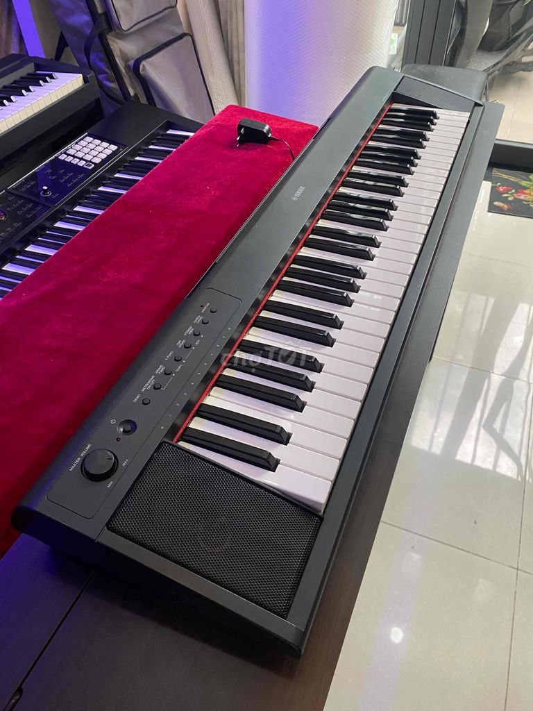 Piano Yamaha NP11