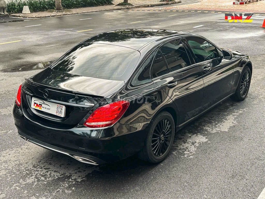 Mercedes Benz C250 Exclusive model 2017. Mua bán Ô tô tại Quận 7 Tp Hồ Chí Minh được đăng bởi JENNIE hình 5