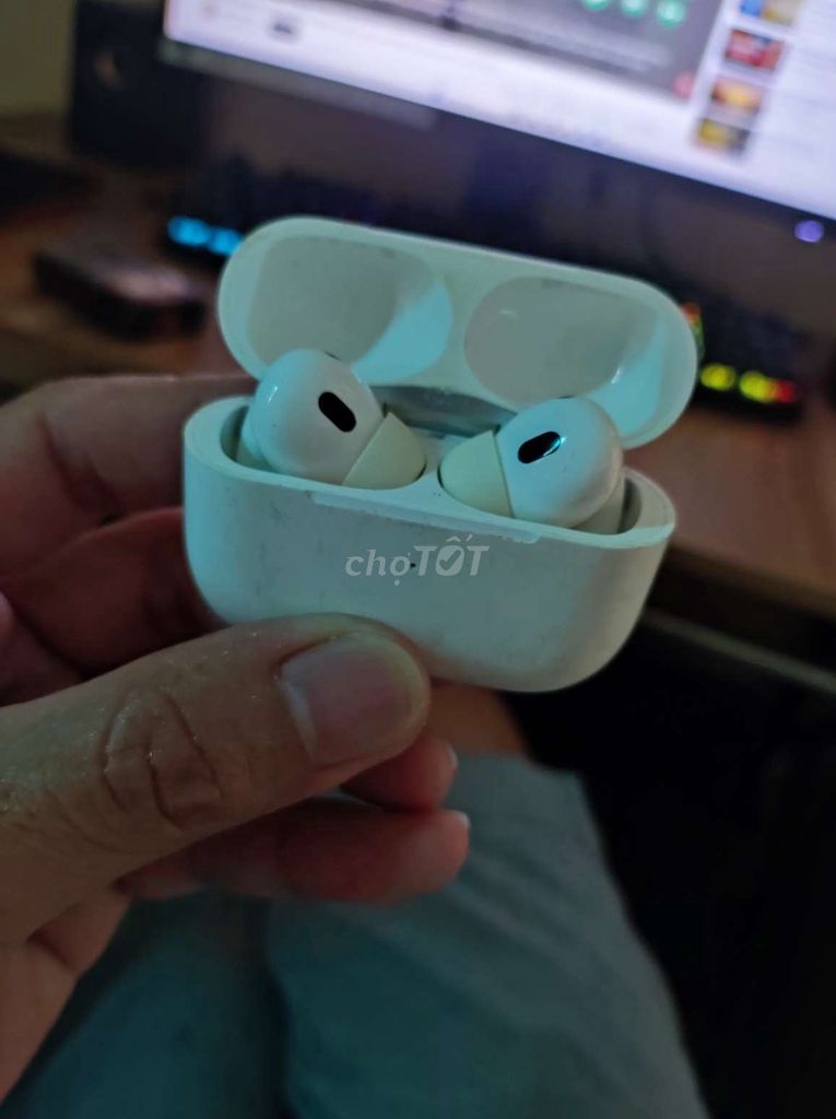 Tai nghe Apple AirPods Pro 2 Trắng. Mua bán Tivi, Âm thanh tại Thành phố Thủ Đức Tp Hồ Chí Minh được đăng bởi nghia hình 1