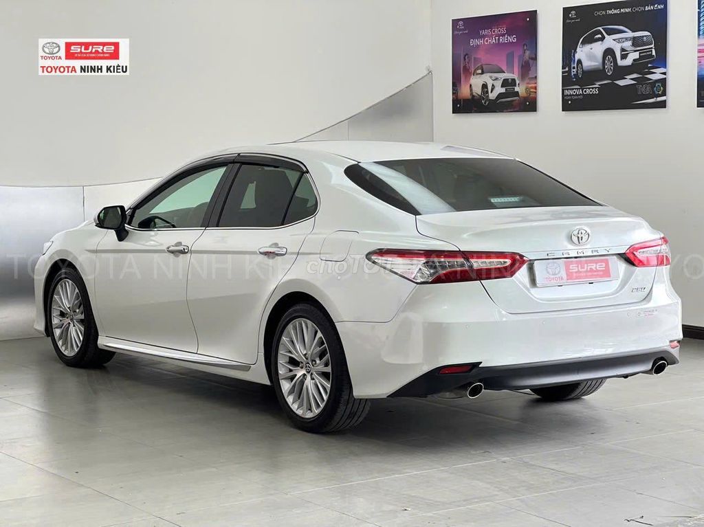 Toyota Camry 2.5Q 2020 - 32.000 km. Mua bán Ô tô tại Quận Ninh Kiều Cần Thơ được đăng bởi Phúc Toyota Ninh Kiều hình 4