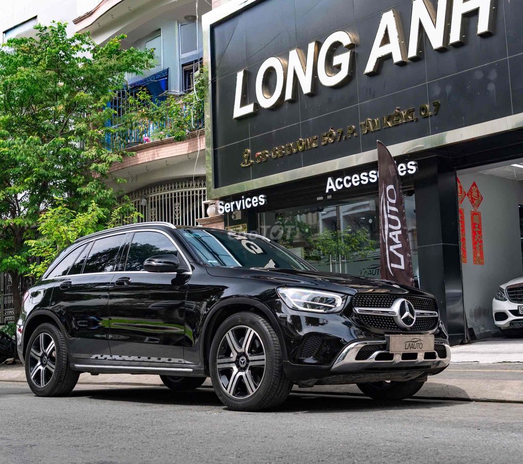 LONG ANH AUTO về Mercedes GLC200 4Matic model 2021. Mua bán Ô tô tại Quận 7 Tp Hồ Chí Minh được đăng bởi LongAnh AuTo  hình 1