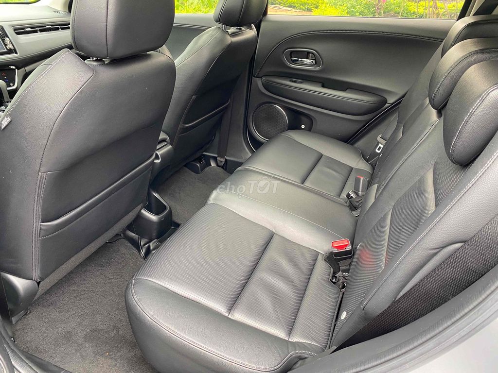 Honda HR-V 2019 HR-V L - 63000 km. Mua bán Ô tô tại Thành phố Buôn Ma Thuột Đắk Lắk được đăng bởi Nguyen dang huy hình 9