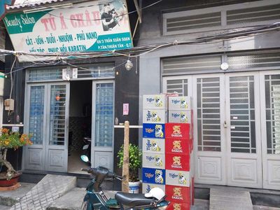 cần ra gấp căn hộ bình dân cho sinh viên full khách