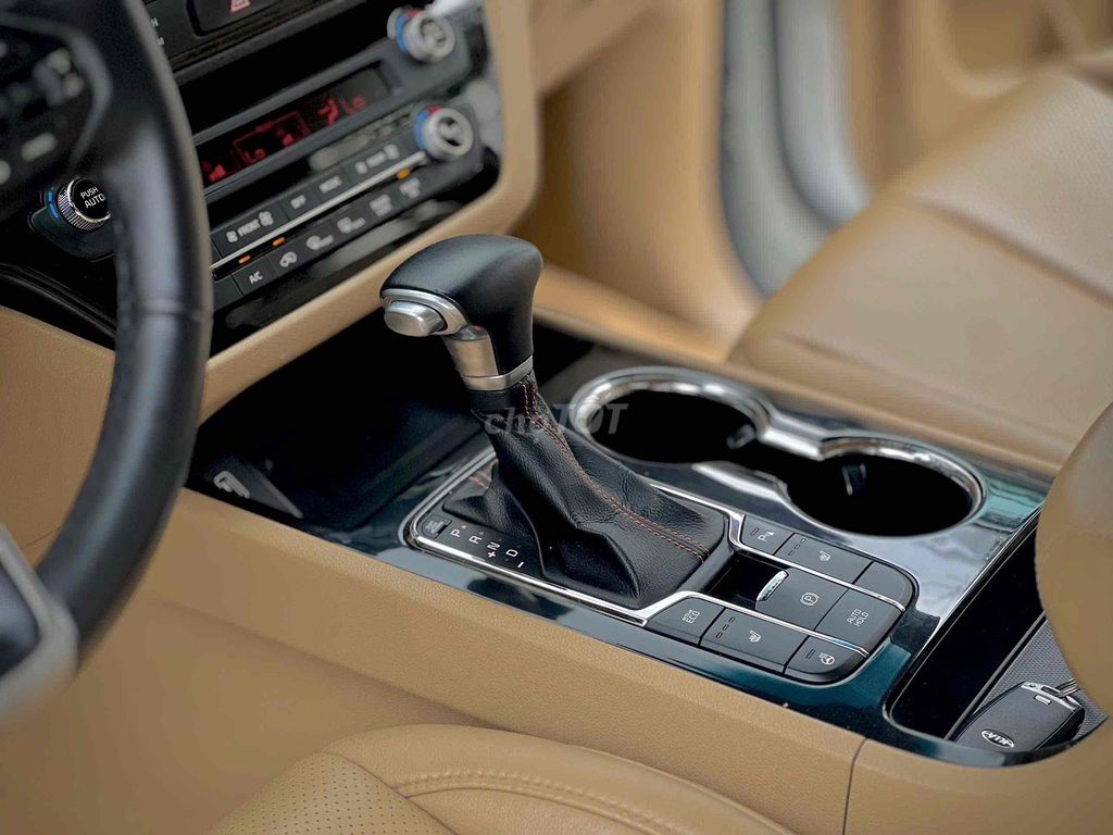 Kia Sedona 3.3GATH 2019 siêu đẹp. Mua bán Ô tô tại Thành phố Thủ Đức Tp Hồ Chí Minh được đăng bởi Nguyen Trung hình 13