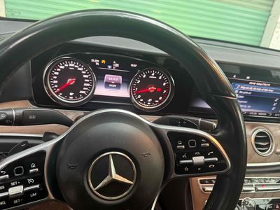 Mercedes Benz E Class 2019 E200 - 96000 km. Mua bán Ô tô tại Quận 12 Tp Hồ Chí Minh được đăng bởi Tuan Hoang