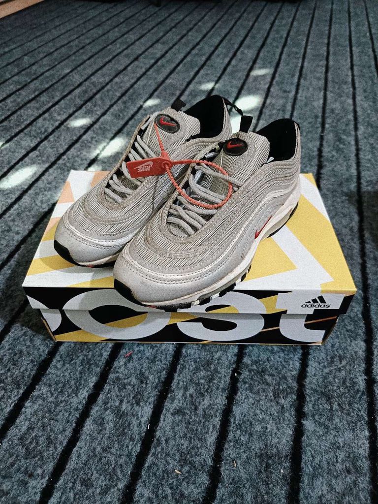 [Bán lại] Giày Nike Air Max 97 Xám size 37. Mua bán Giày dép tại Huyện Hải Hậu Nam Định được đăng bởi Đạt  hình 1