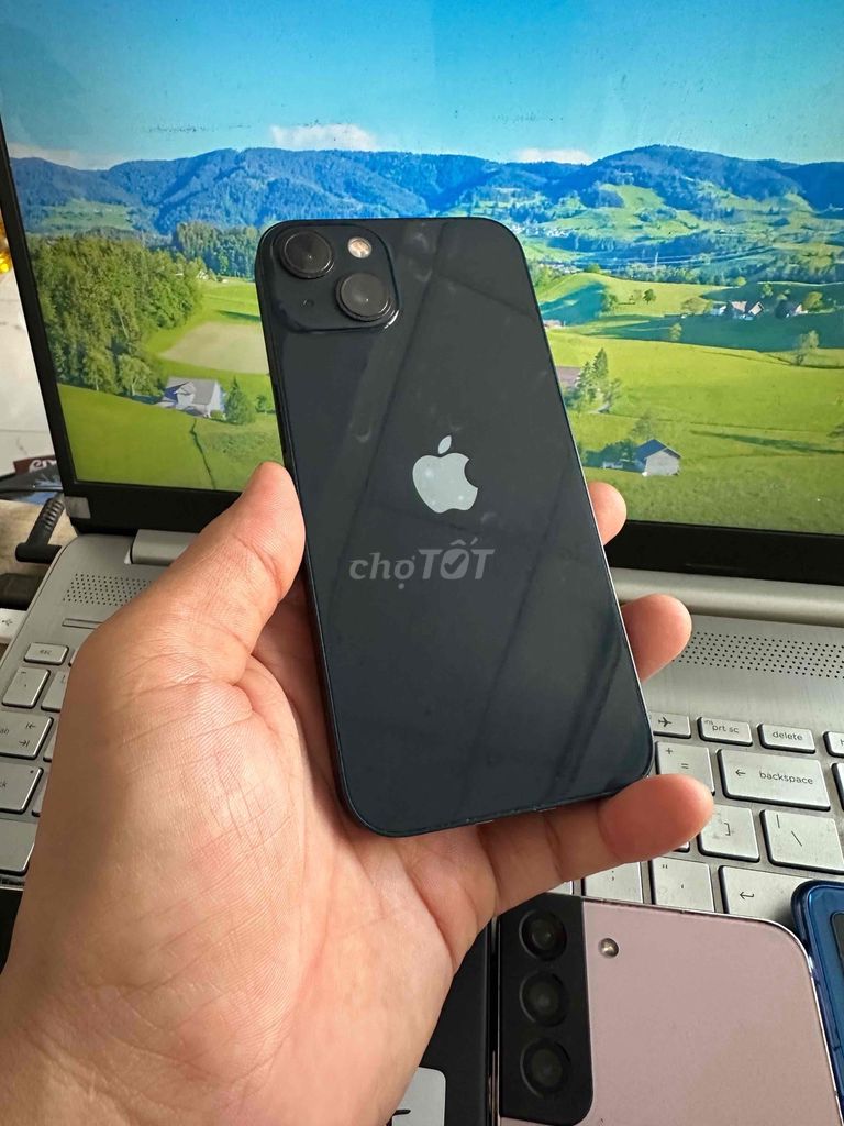 Apple iPhone 13 128GB Đen Đã dùng. Mua bán Điện thoại tại Thành phố Dĩ An Bình Dương được đăng bởi junstar store hình 1