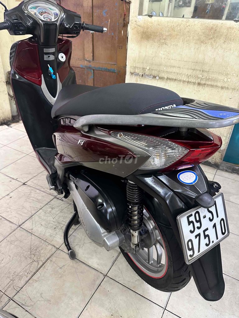 Kymco people Fi 2014. BSTP chính chủ công chứng. Mua bán Xe máy tại Quận Bình Thạnh Tp Hồ Chí Minh được đăng bởi Cửa hàng bán xe cũ hcm bình thạnh hình 2