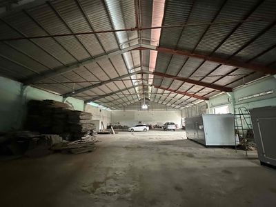 🔴KHO XƯỞNG QUỐC LỘ 1 A LONG AN XE CÔNG VÀO KHO ĐIỆN BA PHA GIÁ RẺ. Cho thuê văn phòng, mặt bằng kinh doanh tại Huyện Thủ Thừa Long An được đăng bởi Kho xưởng Thành Phát
