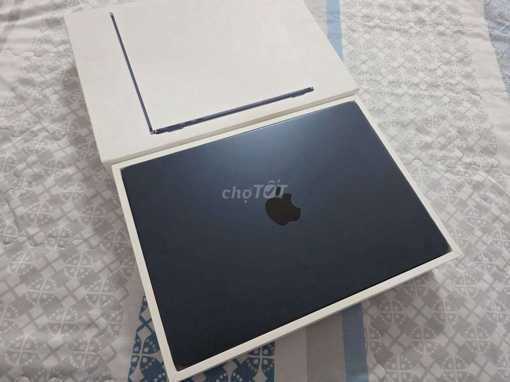 Macbook air m4 16/256 vn bh 7/2027 fullbox. Mua bán Laptop tại Quận Gò Vấp Tp Hồ Chí Minh được đăng bởi Trần Văn Lai hình 1