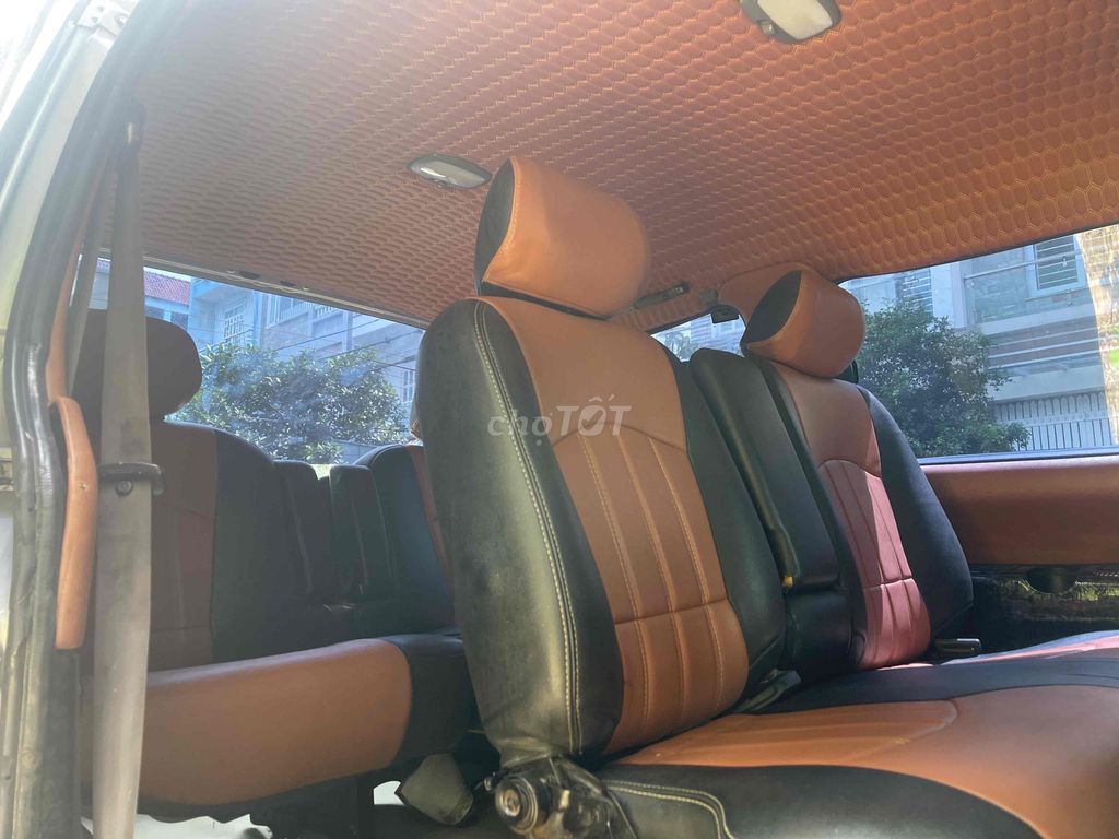 huynh dai  grand Starex 9 chỗ đời 2006 máy  dầu. Mua bán Ô tô tại Quận Bình Tân Tp Hồ Chí Minh được đăng bởi Hậu hình 6