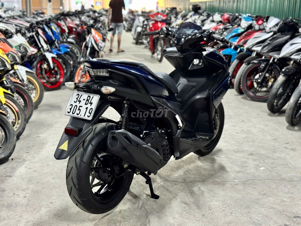 XE MÁYTHANH TÙNG_NVX 125 XANH TÍM NGUYÊN BẢN. Mua bán Xe máy tại Quận Nam Từ Liêm Hà Nội được đăng bởi THANH TÙNG hình 3